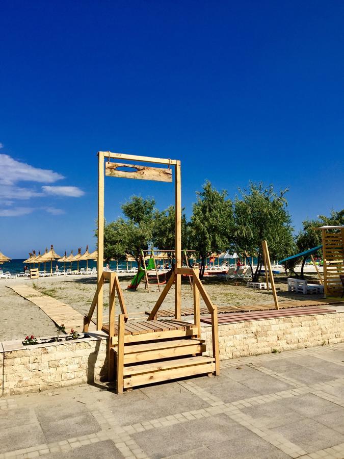 Apartament Aty Năvodari Exteriör bild